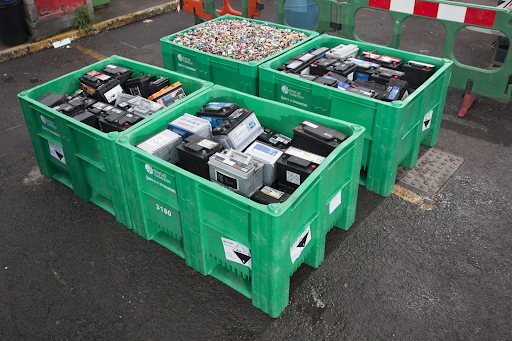 Four Dolav Pallet Boxes with electricals inside